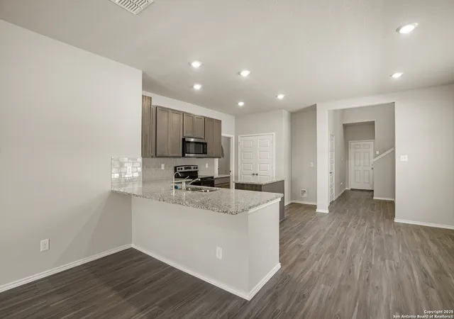 Photo 3 of Sale Pending at 9302 Graze Land Dr, San Antonio, TX 78211 | MLS# 1872988 | Listing updated on 2025-09-09