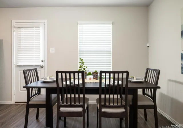 Photo 3 of Single family home for sale at 604 Saxon, Seguin, TX 78155 | MLS# 1873004 | Listing updated on 2025-09-29