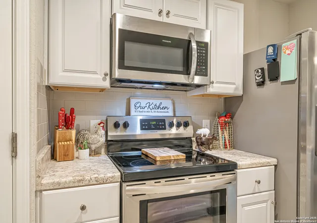Photo 3 of Single family home for sale at 14616 Stable Springs, Elmendorf, TX 78112 | MLS# 1873038 | Listing updated on 2025-08-12