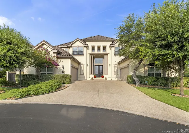 Photo 3 of Sale Pending at 21302 Ronda De Cadiz, San Antonio, TX 78257 | MLS# 1873060 | Listing updated on 2026-04-21