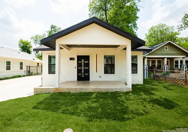 Photo 1 of Single family home for sale at 127 Haynes, San Antonio, TX 78210 | MLS# 1873106 | Listing updated on 2026-02-05