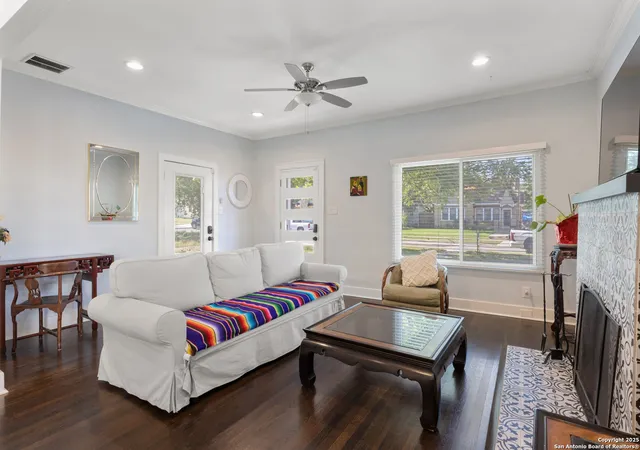 Photo 3 of Single family home for sale at 1419 Schley, San Antonio, TX 78210 | MLS# 1873179 | Listing updated on 2025-06-16