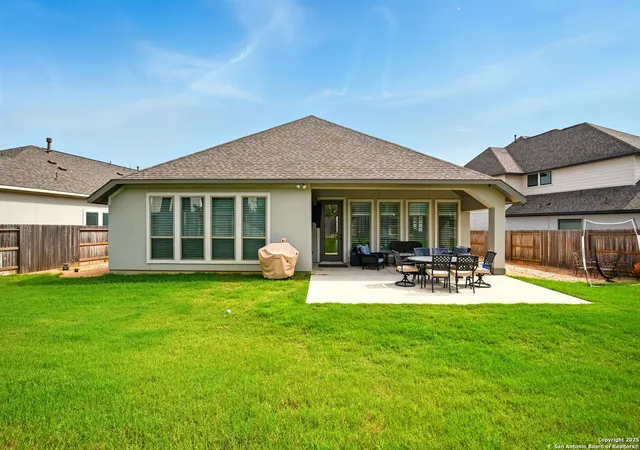 1st image of 1911 Peres, New Braunfels, TX 78132 | MLS# 1873235