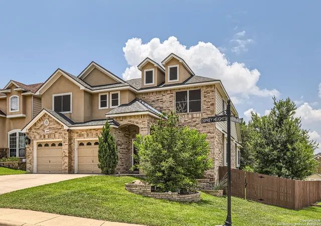 Photo 2 of Sale Pending at 1406 Osprey Hts, San Antonio, TX 78260 | MLS# 1873273 | Listing updated on 2025-12-27