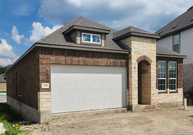 Photo 2 of Sale Pending at 1358 Meester Dr, San Antonio, TX 78216 | MLS# 1873318 | Listing updated on 2025-08-11