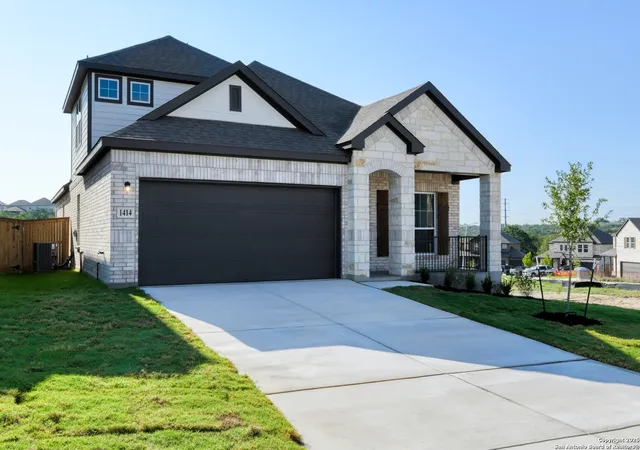 4th image of 1414 Lockett Falls, San Antonio, TX 78245 | MLS# 1873322