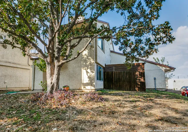 2nd image of 7123 Thrush View Ln #7, San Antonio, TX 78209 | MLS# 1873354