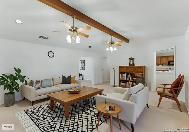 Photo 2 of Sale Pending at 1233 Oakcrest, Pleasanton, TX 78064 | MLS# 1873421 | Listing updated on 2025-10-20