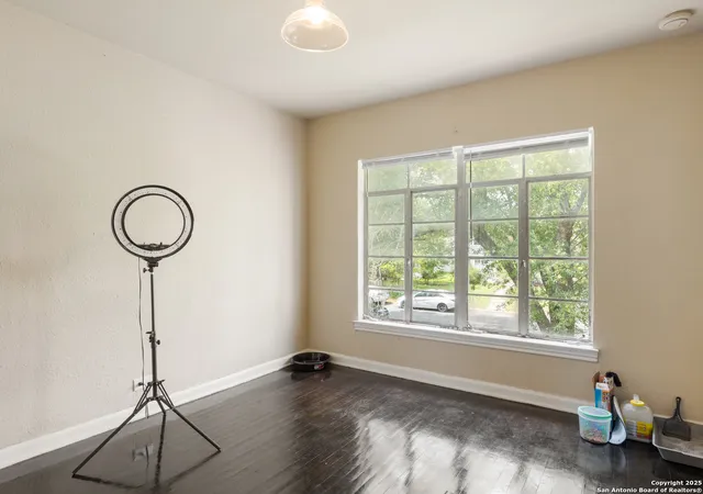Photo 2 of Sale Pending at 146 Shadwell, San Antonio, TX 78228 | MLS# 1873492 | Listing updated on 2025-09-08