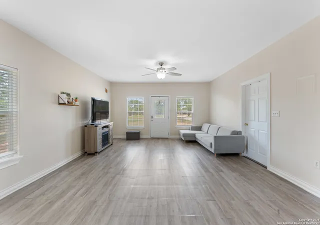 Photo 4 of Sale Pending at 8608 S Foster Rd, San Antonio, TX 78222 | MLS# 1873572 | Listing updated on 2025-10-04