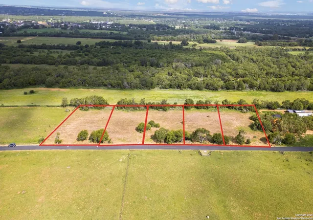 Photo 1 of Sale Pending at 21141 Toudouze Rd, San Antonio, TX 78264 | MLS# 1873637 | Listing updated on 2025-11-17