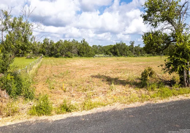 Photo 2 of Land for sale at 21133 Toudouze Rd, San Antonio, TX 78264 | MLS# 1873640 | Listing updated on 2026-06-23