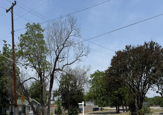 9th image of 603 E Drexel Ave, San Antonio, TX 78210 | MLS# 1873677