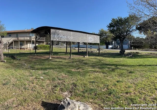 Photo 3 of Sale Pending at 118 Edge Hill, Canyon Lake, TX 78133 | MLS# 1873693 | Listing updated on 2025-09-09