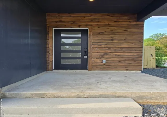 Photo 3 of Single family home for sale at 1834 Montana #201, San Antonio, TX 78203 | MLS# 1873763 | Listing updated on 2025-10-07