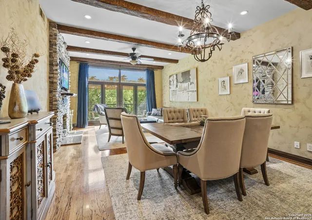 Photo 4 of Condo for sale at 1022 Navarro St #404, San Antonio, TX 78205 | MLS# 1873858 | Listing updated on 2025-09-20
