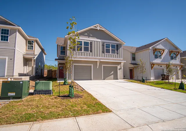 Photo 2 of Sale Pending at 10215 Tulipwood Run, San Antonio, TX 78252 | MLS# 1873864 | Listing updated on 2025-12-15