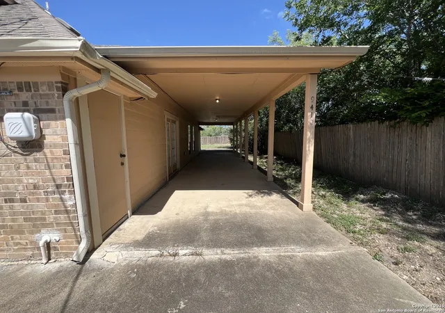 Photo 3 of Sale Pending at 9410 S Zarzamora, San Antonio, TX 78224 | MLS# 1873881 | Listing updated on 2025-12-22