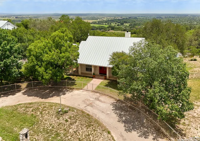 Photo 2 of Single family home for sale at 102 County Road 4773, Castroville, TX 78009 | MLS# 1873930 | Listing updated on 2025-09-27