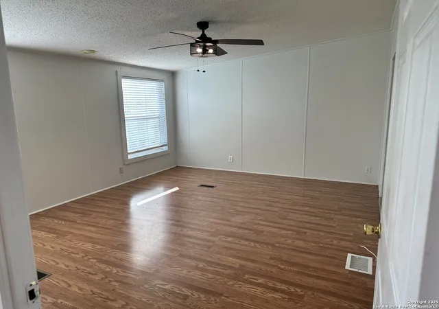 5th image of 162 Sassman, Marion, TX 78124 | MLS# 1873994