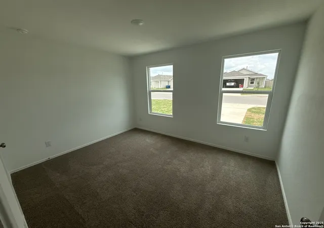 Photo 3 of Sale Pending at 105 Horseshoe Trails, Pleasanton, TX 78064 | MLS# 1874040 | Listing updated on 2025-09-16