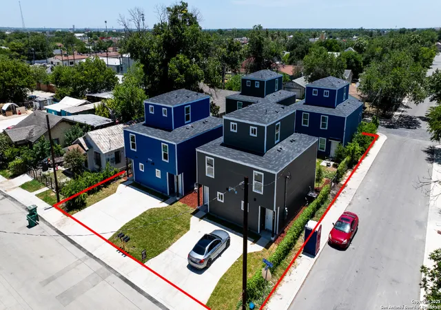2nd image of 143 Huntington St, San Antonio, TX 78207 | MLS# 1874043