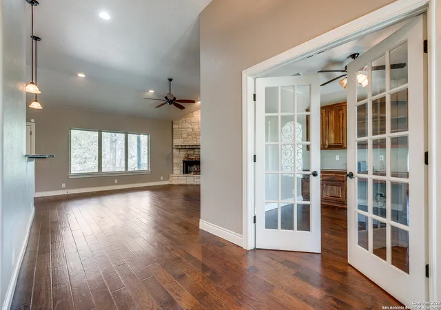 Photo 3 of Sale Pending at 152 Legacy View, La Vernia, TX 78121 | MLS# 1874096 | Listing updated on 2026-02-02