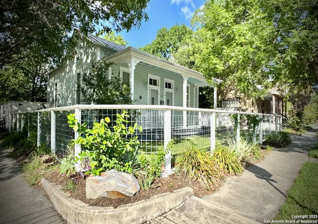 3rd image of 301 Barrera, San Antonio, TX 78210 | MLS# 1874144
