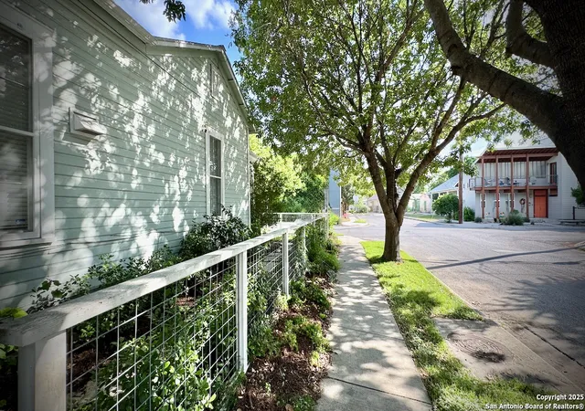 5th image of 301 Barrera, San Antonio, TX 78210 | MLS# 1874144