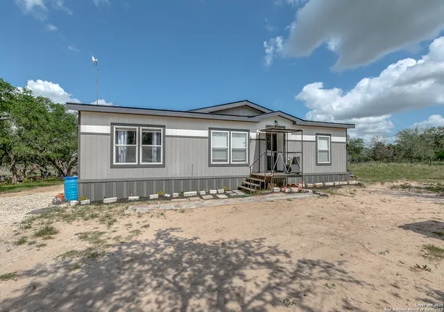 Photo 1 of Sale Pending at 140 County Rd 7866, Devine, TX 78016 | MLS# 1874216 | Listing updated on 2025-09-29