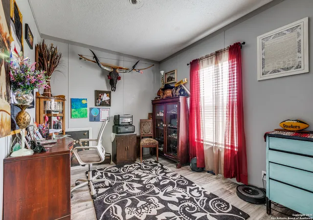 Photo 4 of Sale Pending at 140 County Rd 7866, Devine, TX 78016 | MLS# 1874216 | Listing updated on 2025-09-29