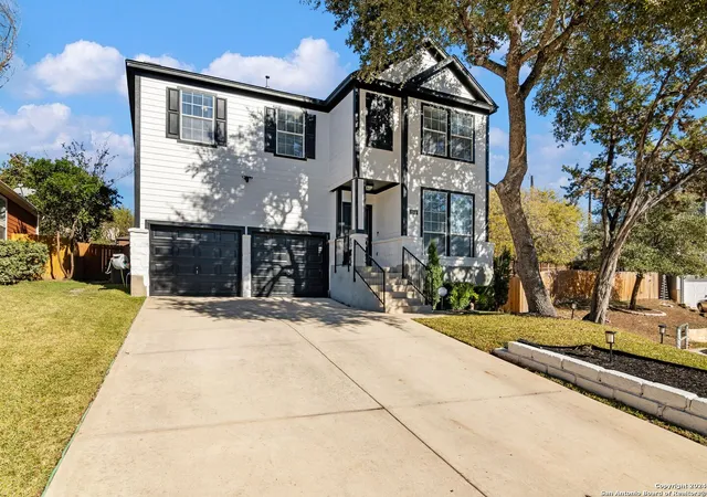 Photo 3 of Single family home for sale at 8507 Sarasota Woods, San Antonio, TX 78250 | MLS# 1874276 | Listing updated on 2025-06-21