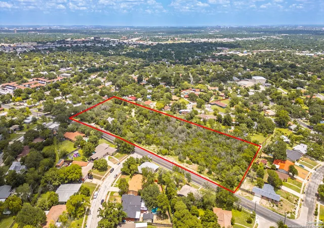 Photo 3 of Land for sale at 2422 Hillcrest Dr, San Antonio, TX 78228 | MLS# 1874355 | Listing updated on 2026-06-09
