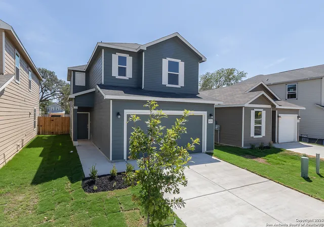 Photo 3 of Sale Pending at 4526 Gato Calico Dr, San Antonio, TX 78222 | MLS# 1874425 | Listing updated on 2025-10-22