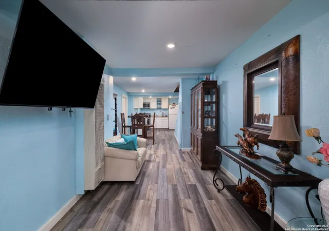 5th image of 43 Leroux, San Antonio, TX 78207 | MLS# 1874441
