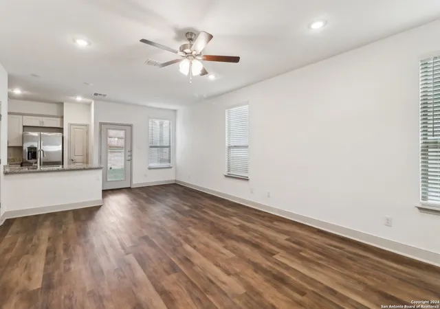 Photo 3 of Sale Pending at 10211 Tulipwood Run, San Antonio, TX 78252 | MLS# 1874468 | Listing updated on 2025-07-07
