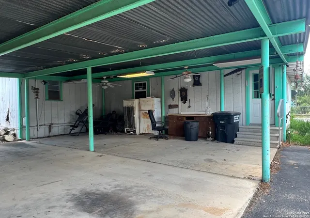 3rd image of 413 4Th St, Poteet, TX 78065 | MLS# 1874490