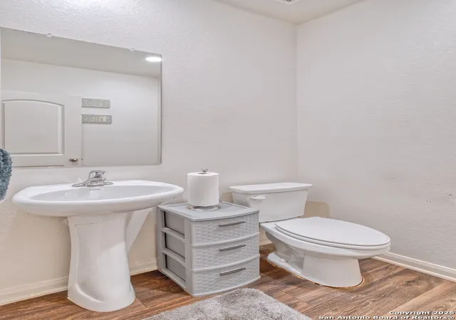Photo 4 of Sale Pending at 4010 Leighton Hbr, Von Ormy, TX 78073 | MLS# 1874553 | Listing updated on 2026-04-01