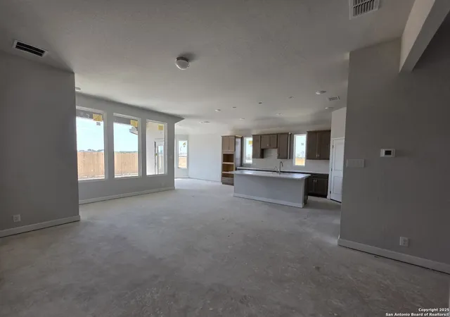 Photo 3 of Sale Pending at 10109 Peppercorn Pl, Schertz, TX 78108 | MLS# 1874663 | Listing updated on 2025-10-03