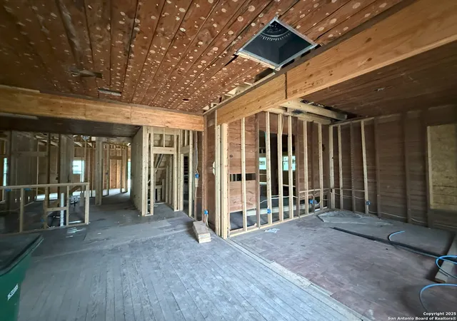 Photo 3 of Single family home for sale at 418 Mckinley, San Antonio, TX 78210 | MLS# 1874673 | Listing updated on 2025-11-20