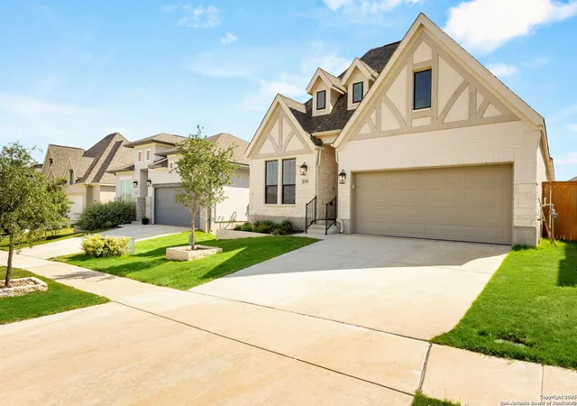 2nd image of 636 Vireos, New Braunfels, TX 78132 | MLS# 1874717