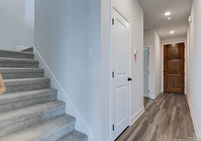 4th image of 12811 Hill Plains Dr, Schertz, TX 78108 | MLS# 1874733