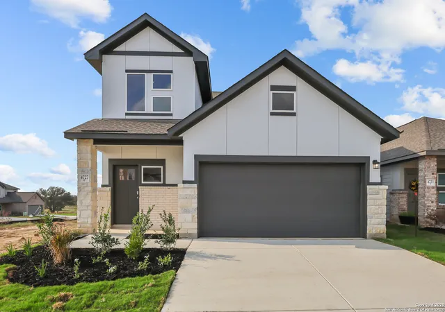 Photo 2 of Sale Pending at 4727 Fireweed Ct, San Antonio, TX 78263 | MLS# 1874772 | Listing updated on 2026-02-26