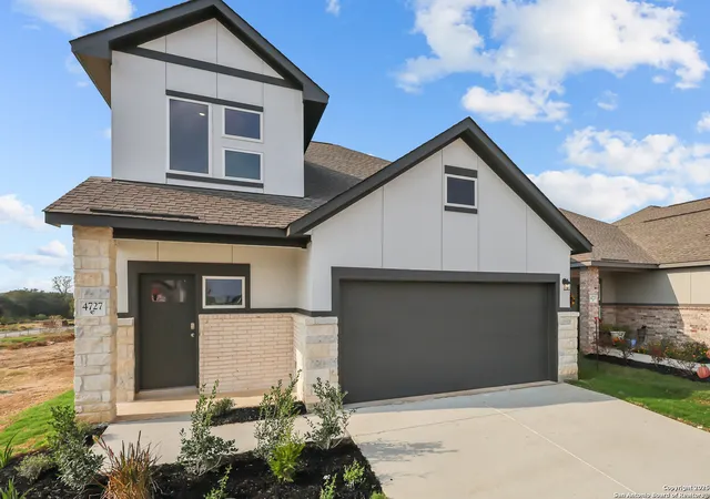 Photo 3 of Sale Pending at 4727 Fireweed Ct, San Antonio, TX 78263 | MLS# 1874772 | Listing updated on 2026-02-26