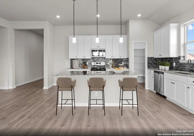Photo 1 of Single family home for sale at 2725 Rio Primero Road, Seguin, TX 78155 | MLS# 1874810 | Listing updated on 2025-08-26