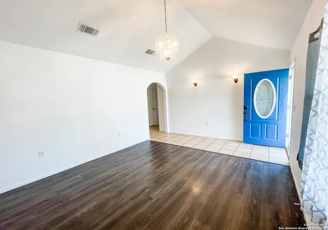 Photo 1 of Single family home for sale at 212 S High, Uvalde, TX 78801 | MLS# 1874954 | Listing updated on 2025-06-22