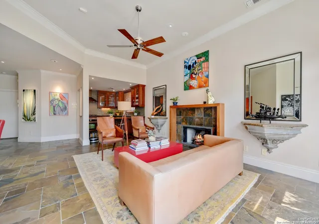Photo 3 of Single family home for sale at 39 S Rue Charles #39, San Antonio, TX 78217 | MLS# 1874961 | Listing updated on 2025-11-02