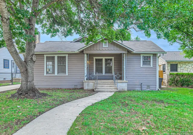 Photo 1 of Sale Pending at 1118 Bailey, San Antonio, TX 78210 | MLS# 1875070 | Listing updated on 2025-09-29