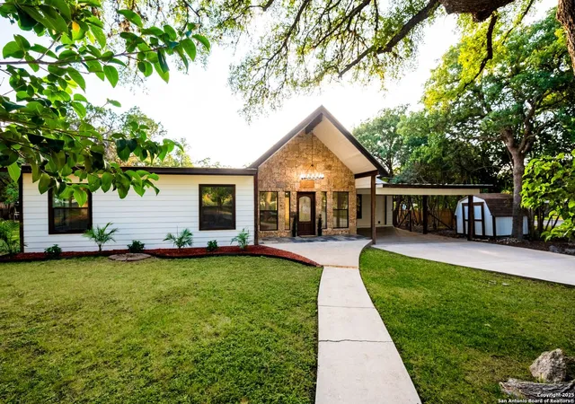 Photo 3 of Sale Pending at 28121 Timberline, San Antonio, TX 78260 | MLS# 1875078 | Listing updated on 2025-12-08