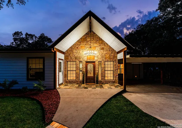 Photo 1 of Sale Pending at 28121 Timberline, San Antonio, TX 78260 | MLS# 1875078 | Listing updated on 2025-12-08